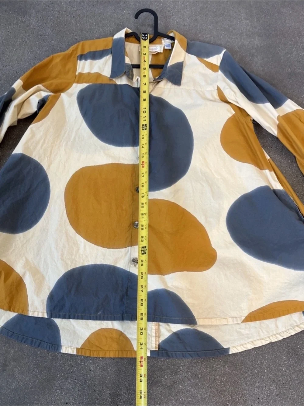 Adverb Printed Button-Up Tunic in Cream, Mustard & Gray - Picture 6 of 9